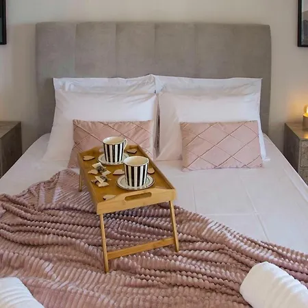 Serenity Domus Holiday home