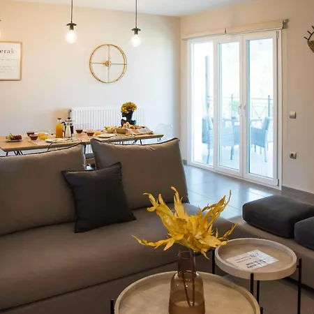 Serenity Domus Holiday home