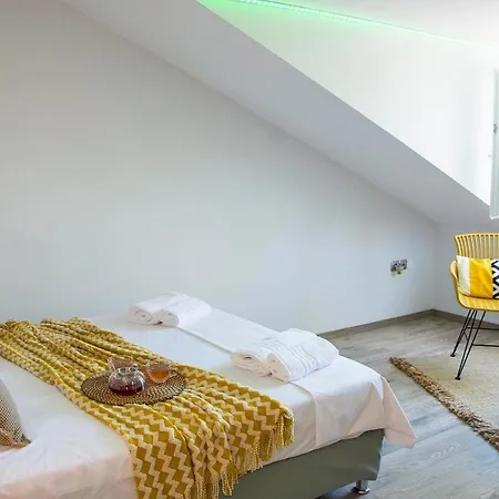 Semesterbostad Serenity Domus